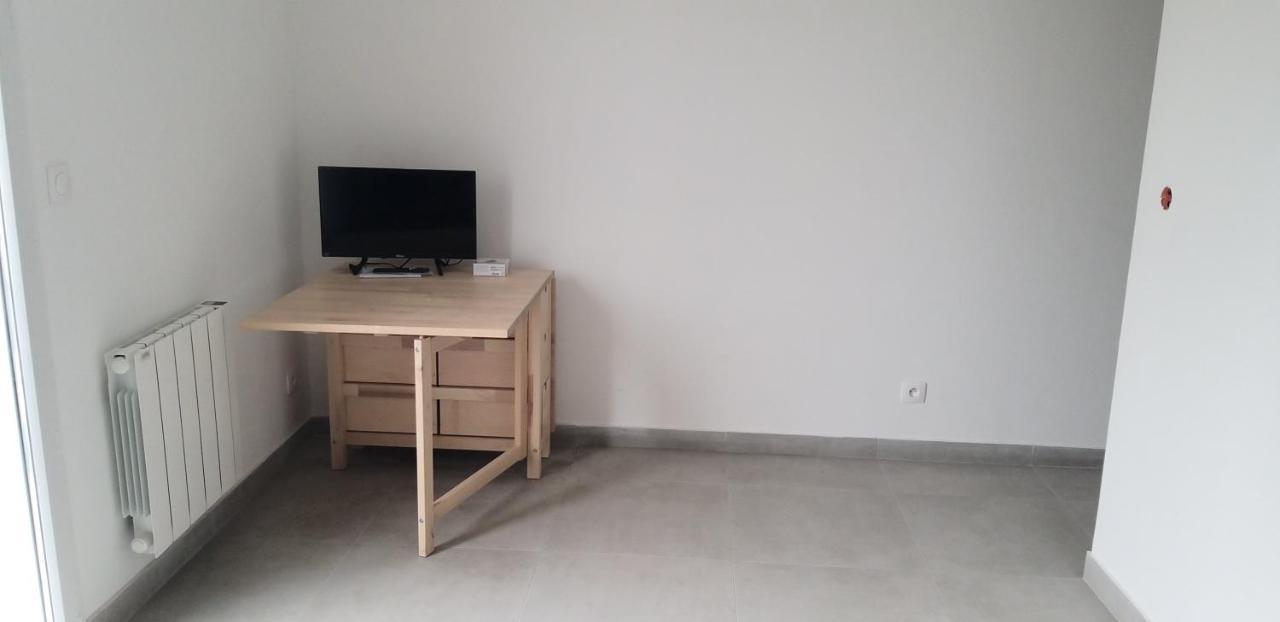 شقة Equipee 2 Personnes Proche Paris أورْجونْتُيْ المظهر الخارجي الصورة